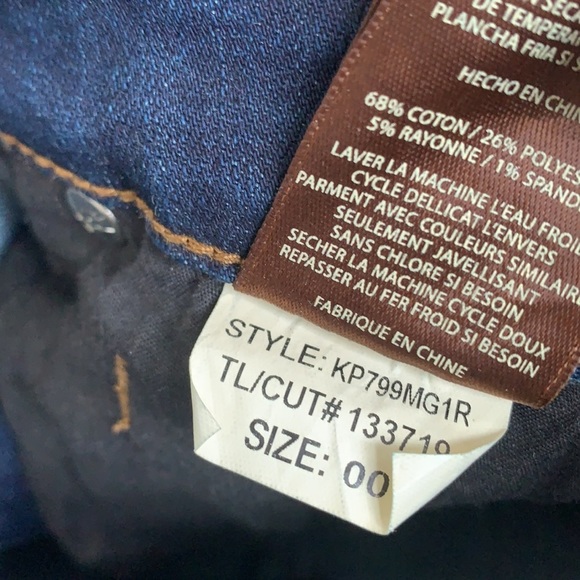 Kut from the Kloth Katy Boyfriend Jeans - Picture 12 of 12